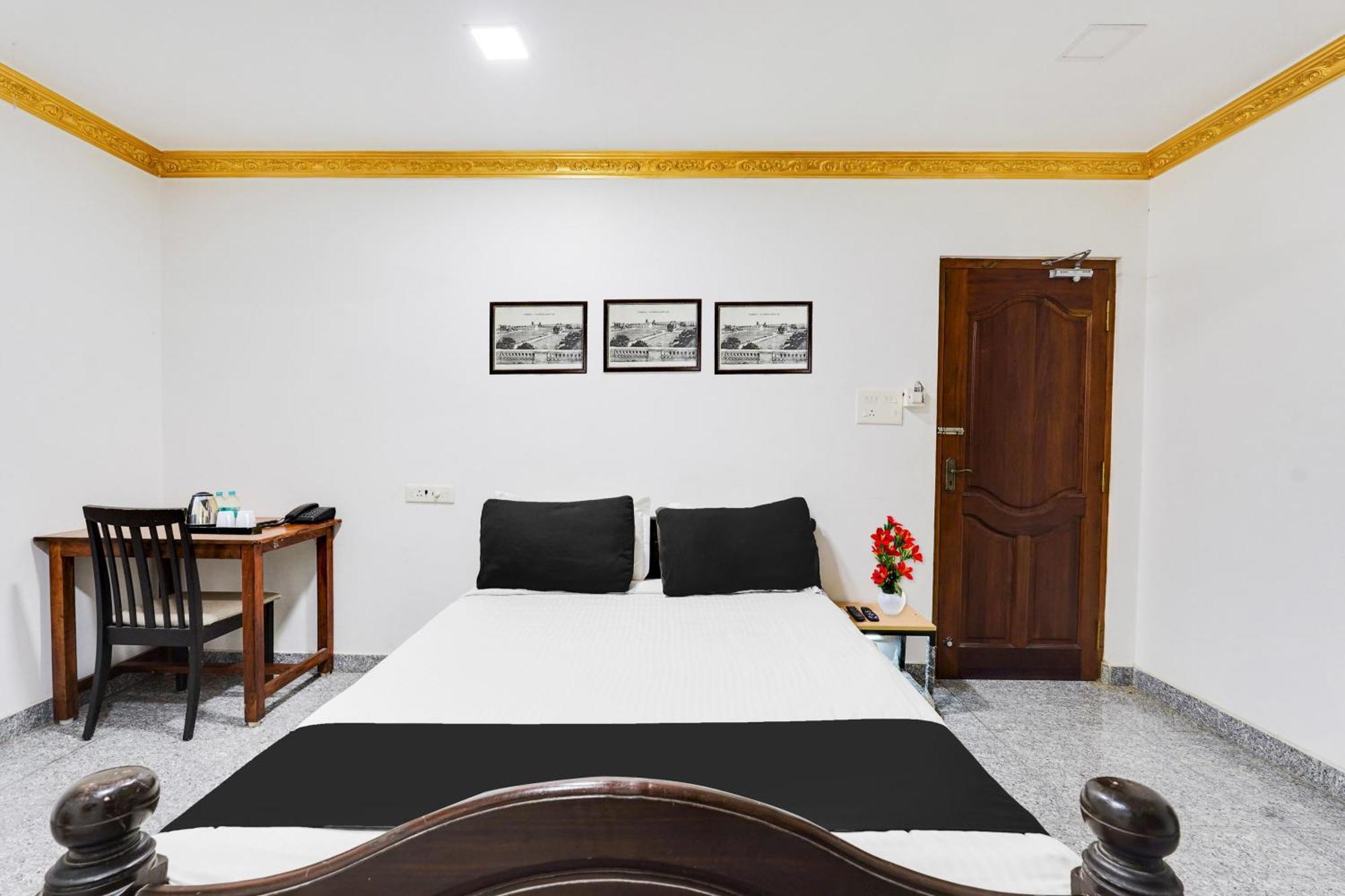 Super Hotel O White Town Formerly Seascape Residency Pondichéry Extérieur photo